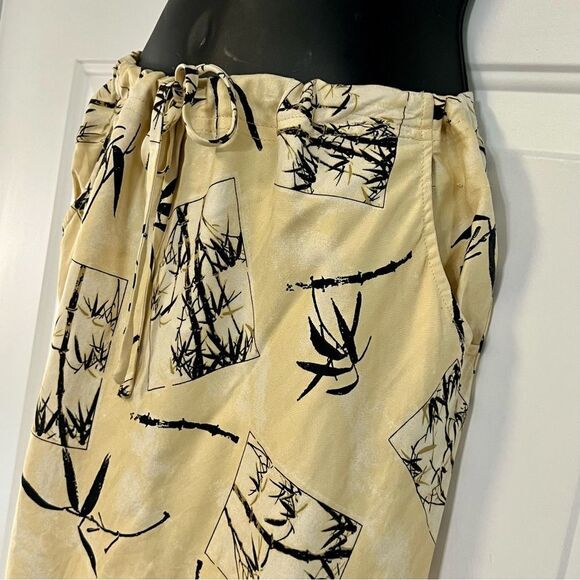 Vtg 90s Kriss Kross 100% Silk Textured Tropical Pale Yellow Palm Slip Skirt 10 L - Picture 3 of 8